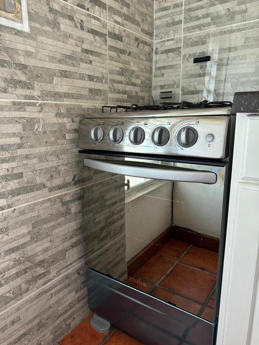 Halcyon Heights Condominium Dickenson Bay Ngoại thất bức ảnh